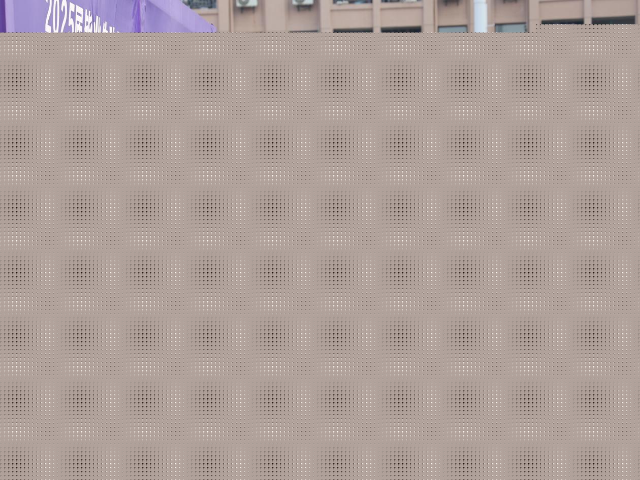 2b744dd4bd147bb8f733e20cdf1ded6